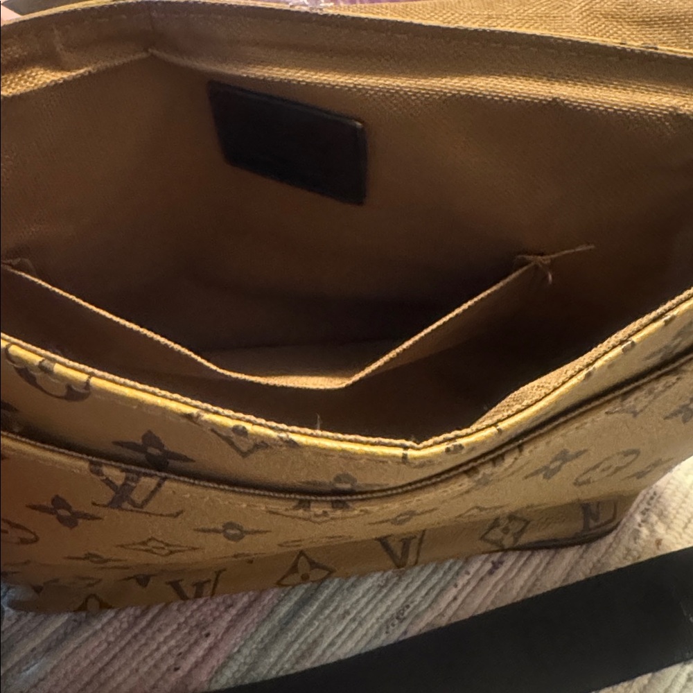 Brown Monogram Bag - Picture 3 of 4